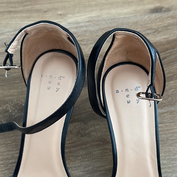 Stiletto 3.5" Heels w/ Ankle Straps - Picture 3 of 3